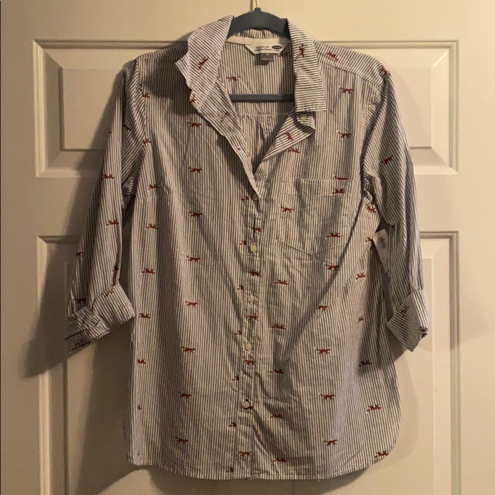 Old Navy printed button down shirt